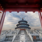 Do I need to obtain a tour visa to travel in China? What needs to be prepared？